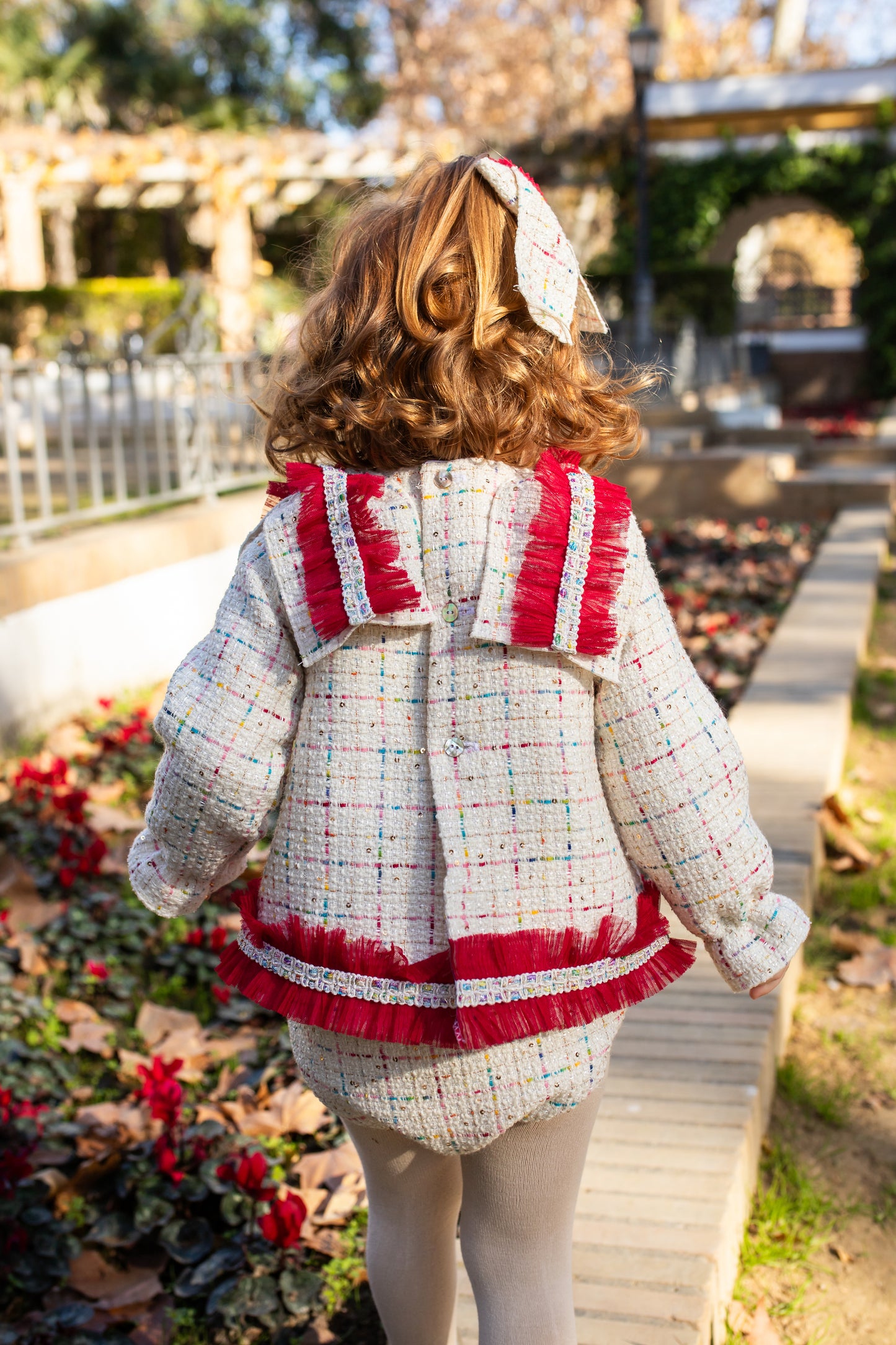 Naxos Red Multicolour Tweed Knick Set