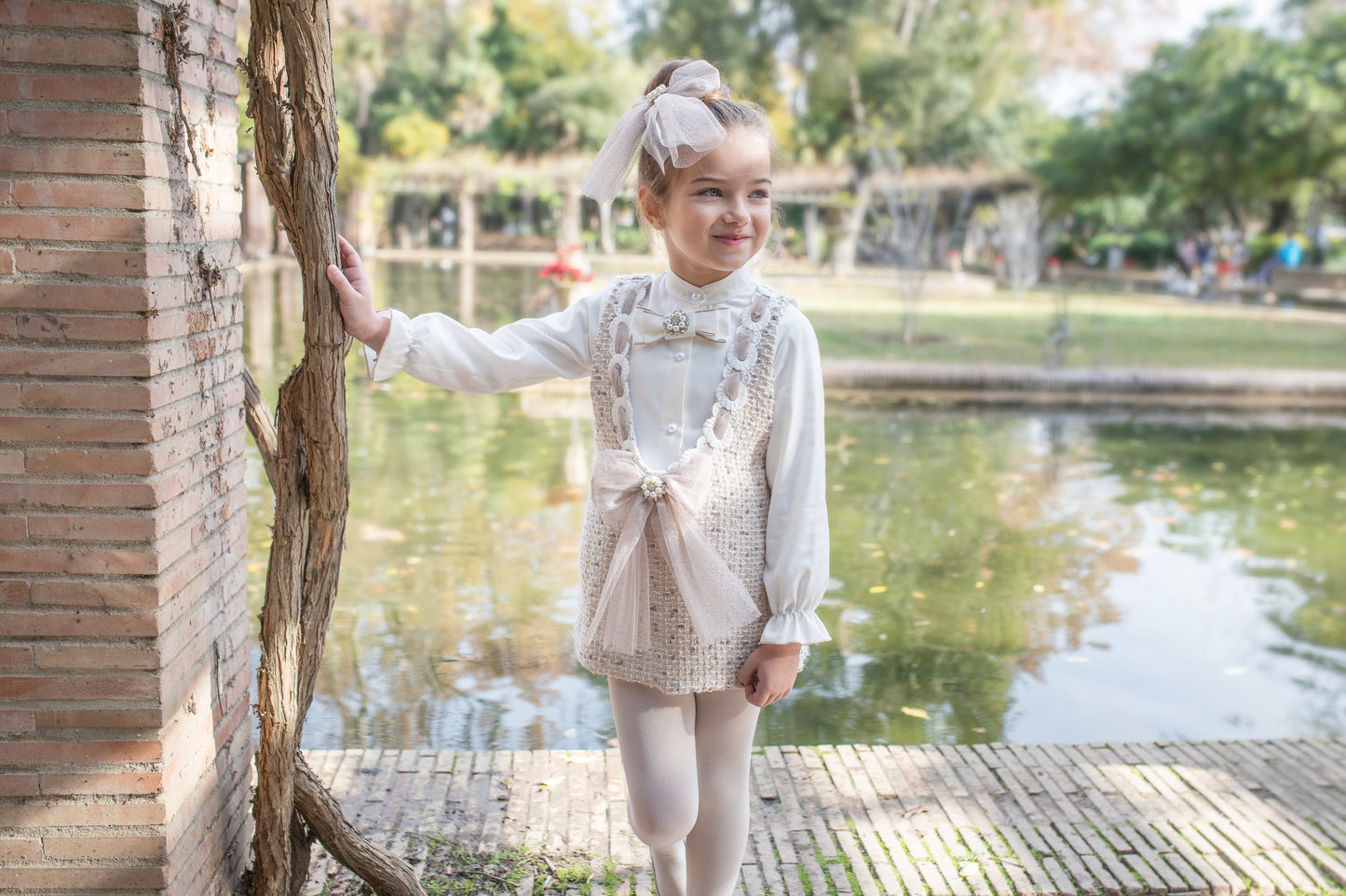 Naxos Gold Shirt Bow Dress