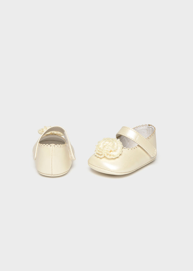 Mayoral Newborn Cream Soft Sole Shoes 9159